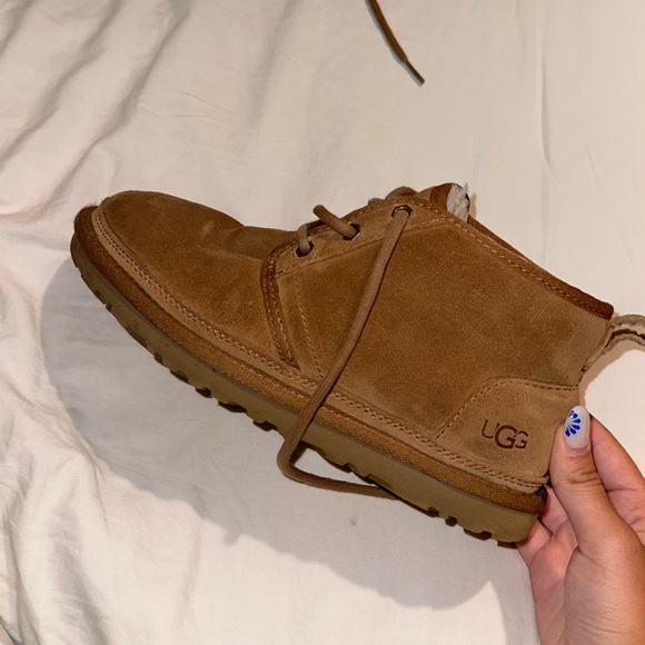 size 7.5 UGG neumal boots - Picture 7 of 8
